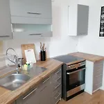 Tulip - Jednoosobowy Nr 2 Ze Wspolna Lazienka I Kuchnia Apartment