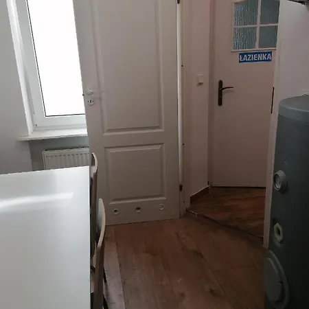 Tulip - Jednoosobowy Nr 2 Ze Wspolna Lazienka I Kuchnia Szczecin