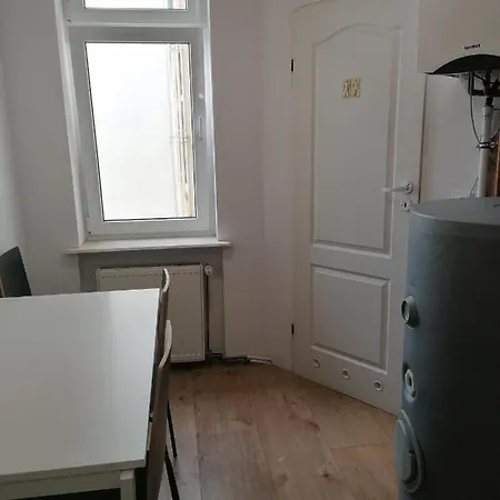 Tulip - 2 Ze Wspolna Lazienka I Kuchnia Apartment