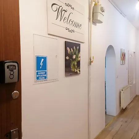 Apartment Tulip - 2 Ze Wspolna Lazienka I Kuchnia