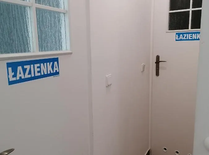 Apartment Tulip - Jednoosobowy Nr 2 Ze Wspolna Lazienka I Kuchnia