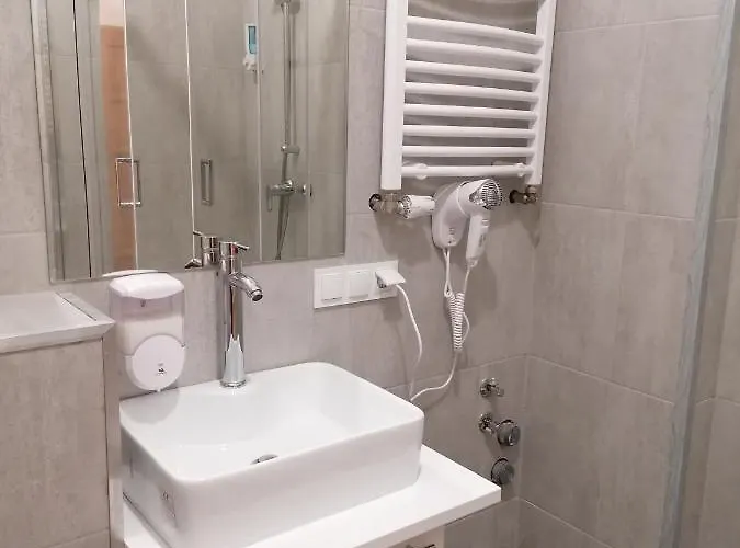 Apartment Tulip - Jednoosobowy Nr 2 Ze Wspolna Lazienka I Kuchnia Szczecin